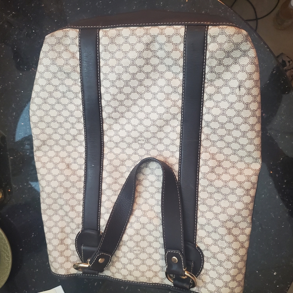 Celine Macadam....tote quality - Picture 5 of 10